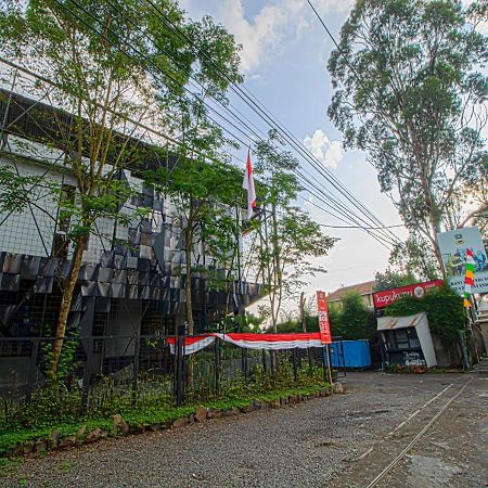 D'Journey Hotel Lembang Exterior foto