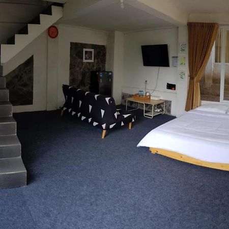 D'Journey Hotel Lembang Exterior foto