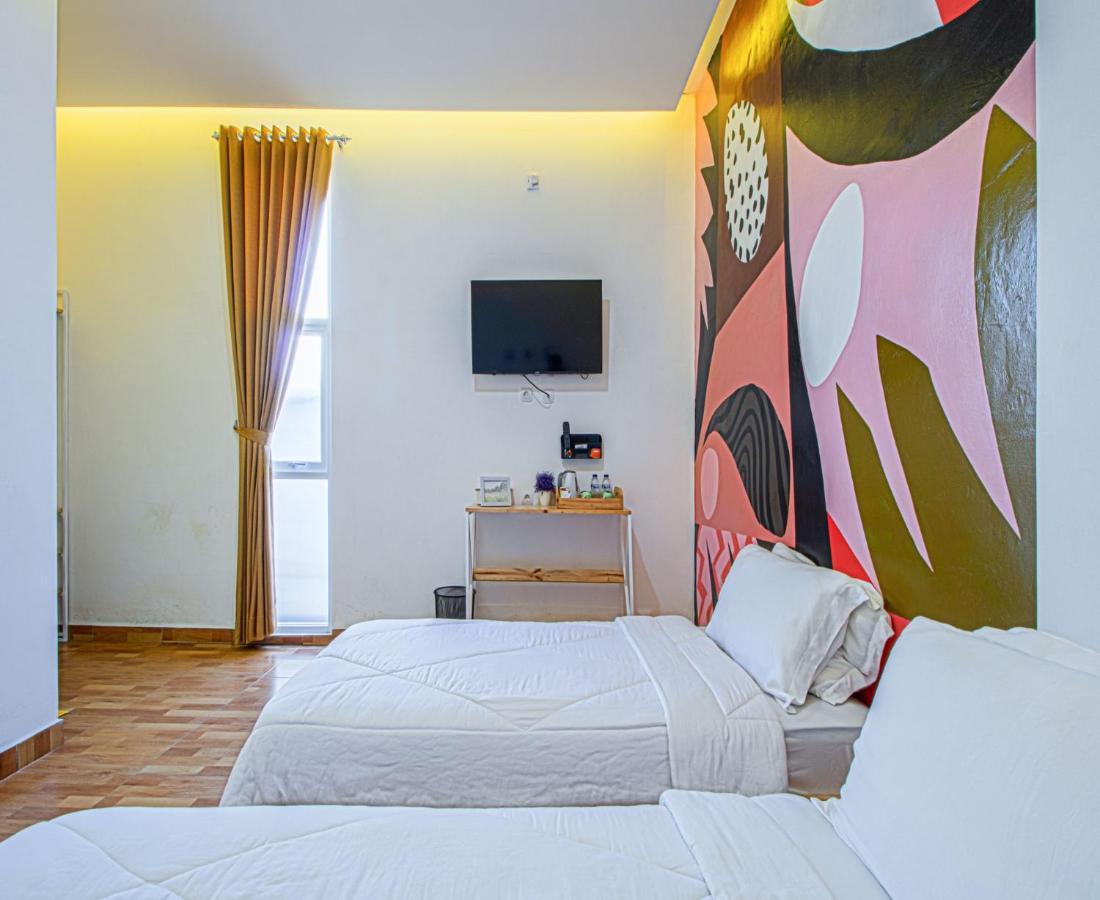 D'Journey Hotel Lembang Exterior foto