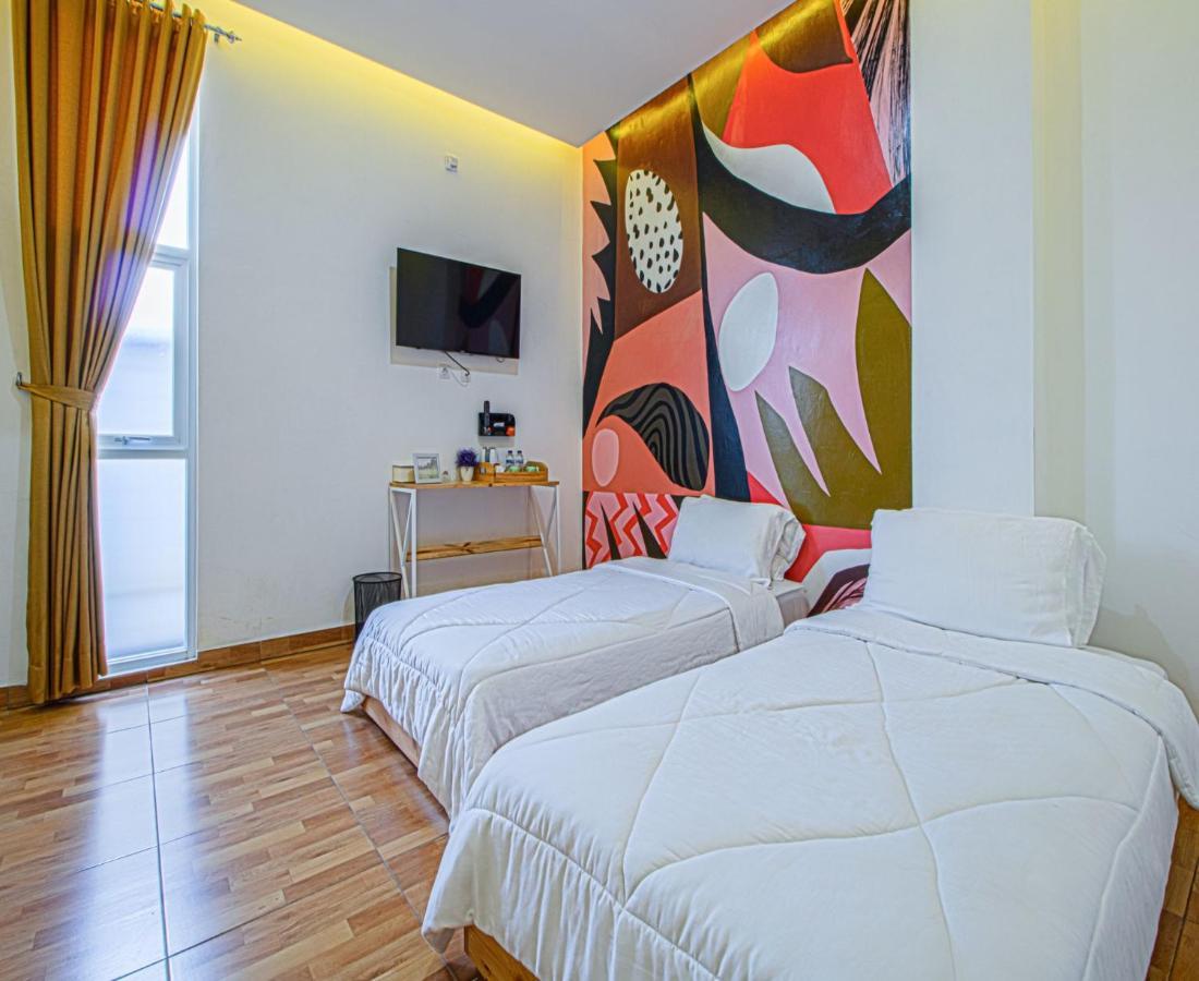 D'Journey Hotel Lembang Exterior foto