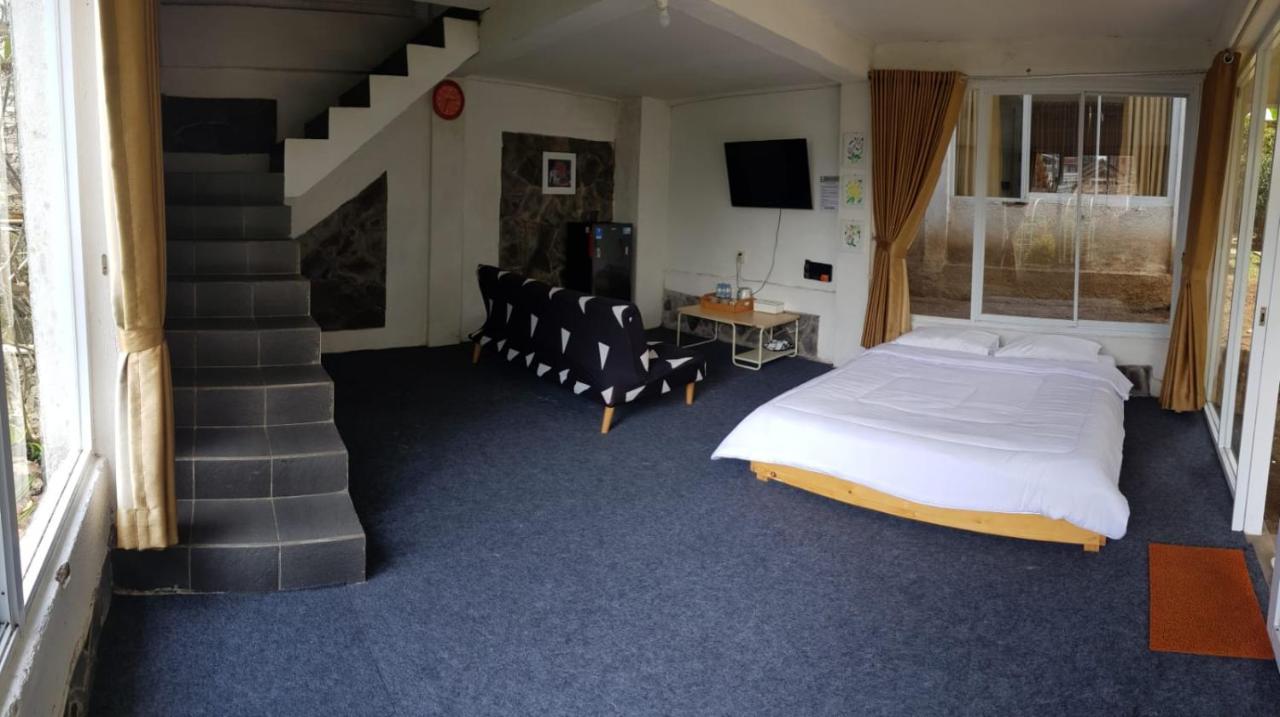 D'Journey Hotel Lembang Exterior foto